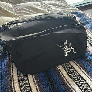 Arcteryx Carrier 40L Duffel